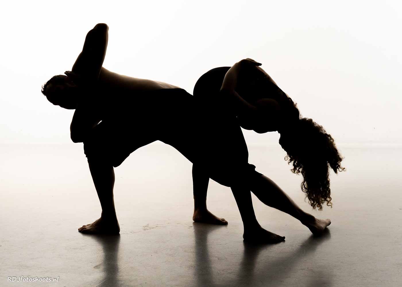 tfp yoga: Jasper & Priscilla, silhouette yoga